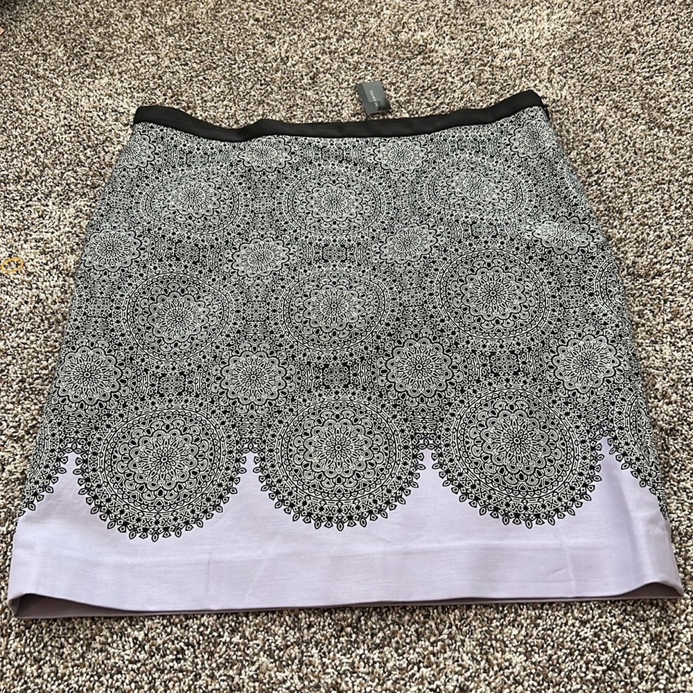 NWT limited skirt Sz 14